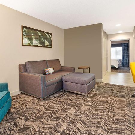 Hilton Garden Inn Minneapolis Maple Grove Dış mekan fotoğraf