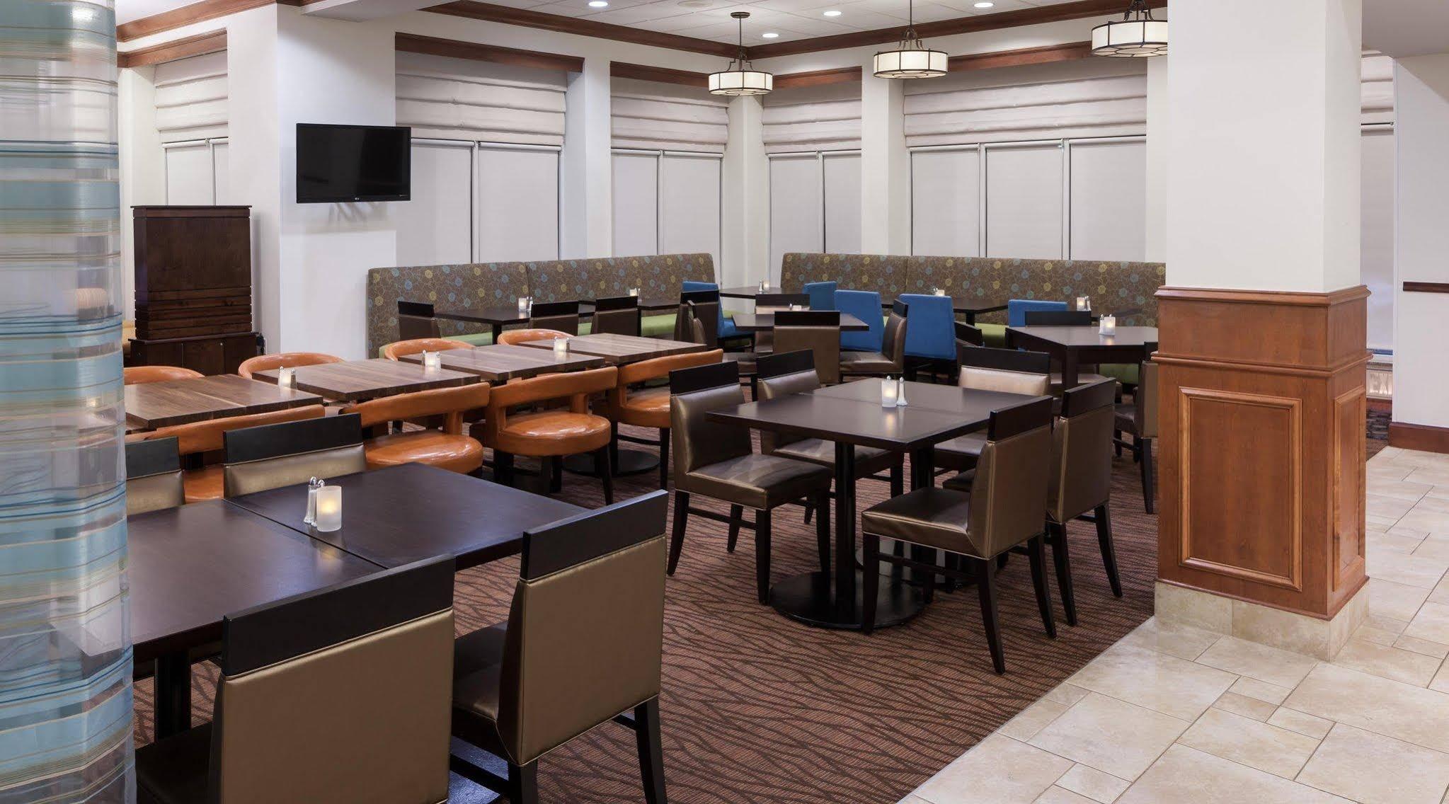 Hilton Garden Inn Minneapolis Maple Grove Dış mekan fotoğraf
