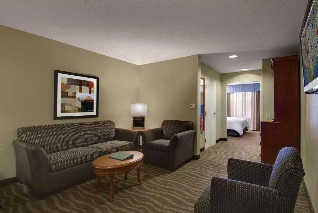 Hilton Garden Inn Minneapolis Maple Grove Oda fotoğraf