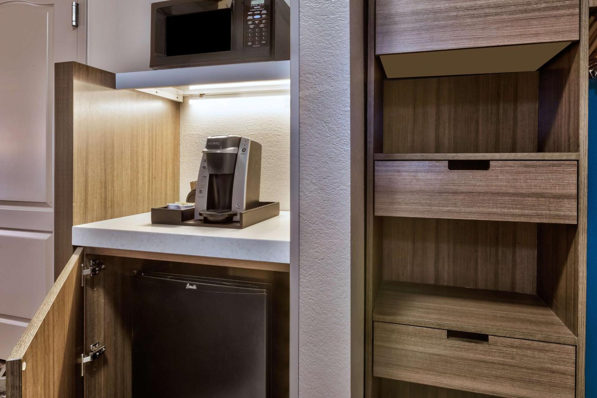 Hilton Garden Inn Minneapolis Maple Grove Dış mekan fotoğraf