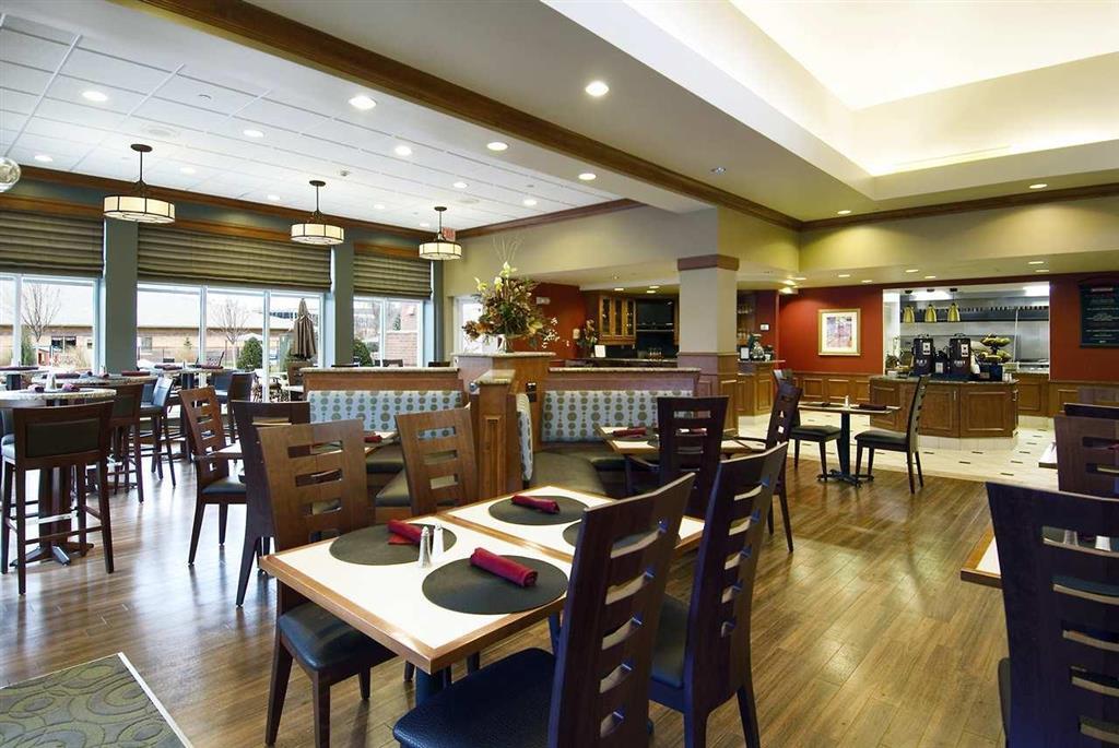 Hilton Garden Inn Minneapolis Maple Grove Restoran fotoğraf
